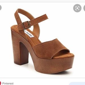 Steve Madden brown chunky wedge heels
